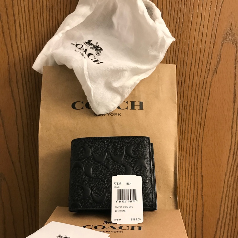 🔥BRAND NEW COACH WALLET! (2 GIFTS IN ONE) - Picture 3 of 6